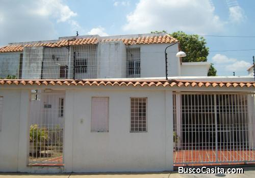 Vendo casa Lago Azul Maracaibo
