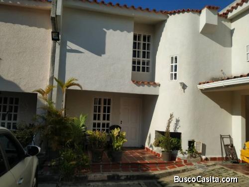 TOWNHOUSE AMOBLADO EN VILLAS EL ENCANTO EL RINCON NAGUANAGUA