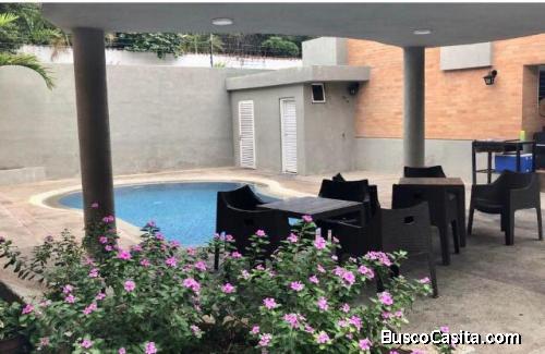 VENTA TOWN HOUSE EN MAÑONGO