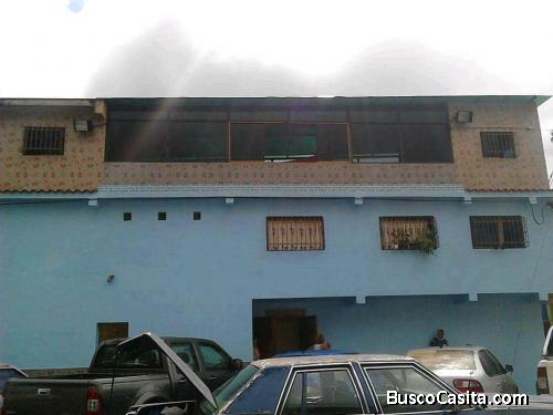 Casa 4 pisos 