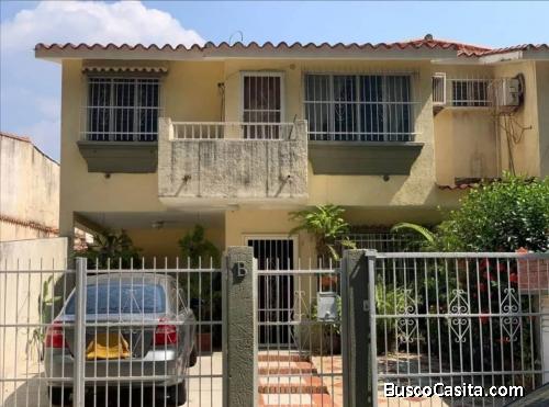 SKY GROUP PLATINUM VENDE Aparto-quinta en el Parral
