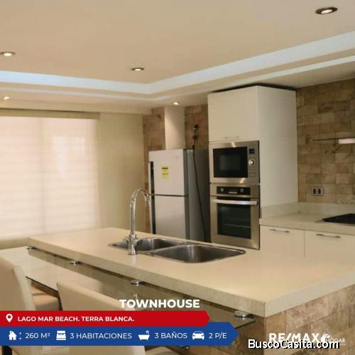 Casa venta Maracaibo en lago Mar beach 230421