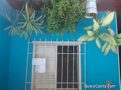 Vendo casita en la victoria