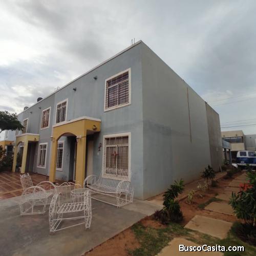 Casa en venta Maracaibo en caminos de la lagunita 04/06/21
