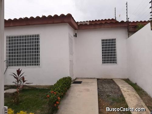 Casa en el amanecer 
