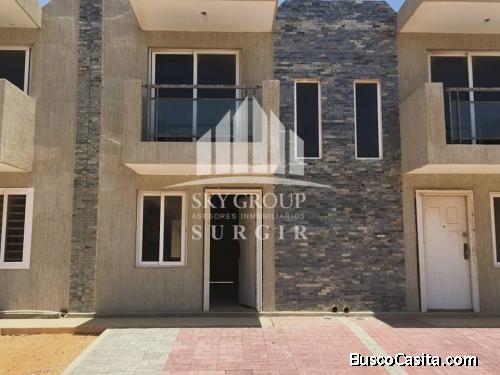 Town House en Puerta Maraven