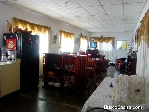 CASA EN VENTA 