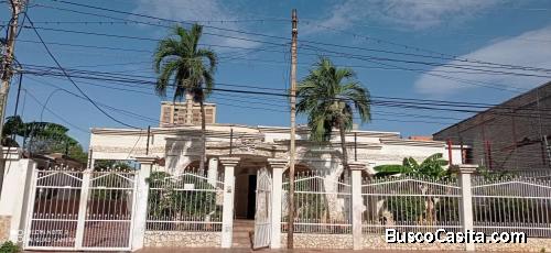 SE VENDE CASA SECTOR CECILIO ACOSTA 