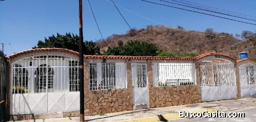 Urb. Loma Linda, Guacara, Carabobo - FOC-1078