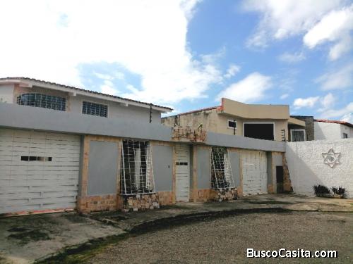 Chalets Country, San Diego, Carabobo - FOC-1059