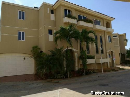 CASA  en VENTA  Villa Cerrada Cabo Norte 