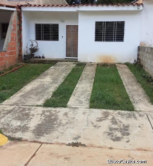 CASA EN VENTA LOMAS DE LA HACIENDA SAN DIEGO FOC-1092