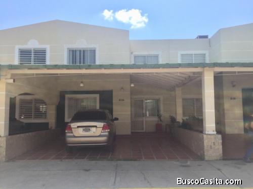 VENTA  CASA    villa Cerrada  Terrazas  del Lago Zulia