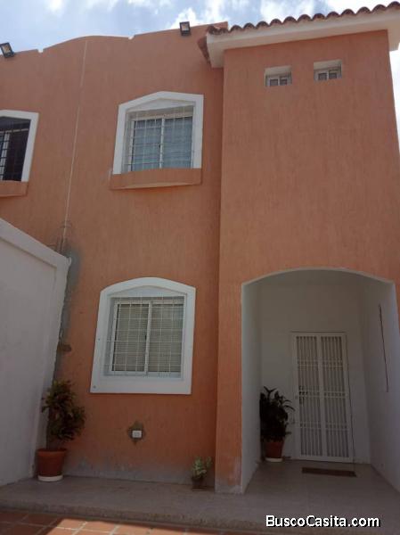 Bella CASA   venta  sector   18 de OCTUBRE