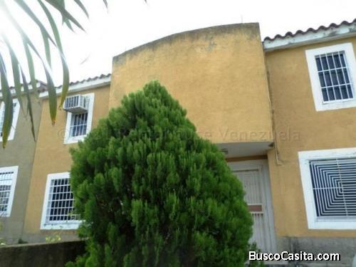 Se vende casa Villa Falcón  MLS 21-15001
