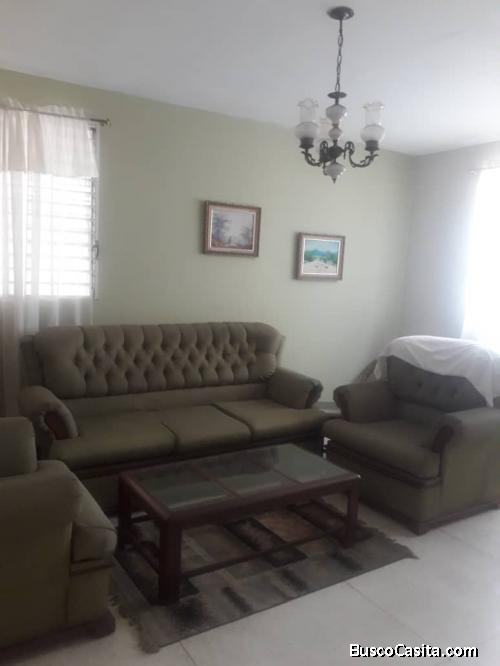 Se Vende Casa Sector Tierra Negra. Av. 12 entre calles 73 y 74. Diagonal C. C. Aventura. Ideal para 