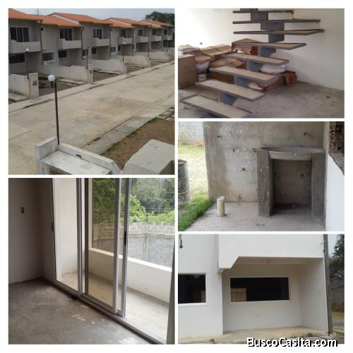 TONW HOUSE EN MESA ALTA