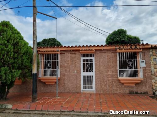 Casa en Venta en Urb. Los Naranjos, Guacara