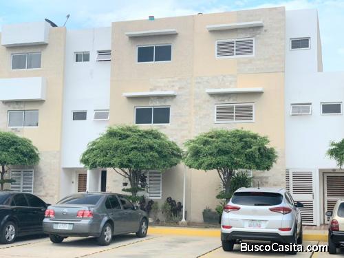Casa venta Maracaibo Villa las Islas 11221