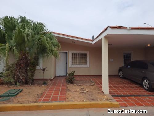 Casa venta Maracaibo Caminos del Doral 7122