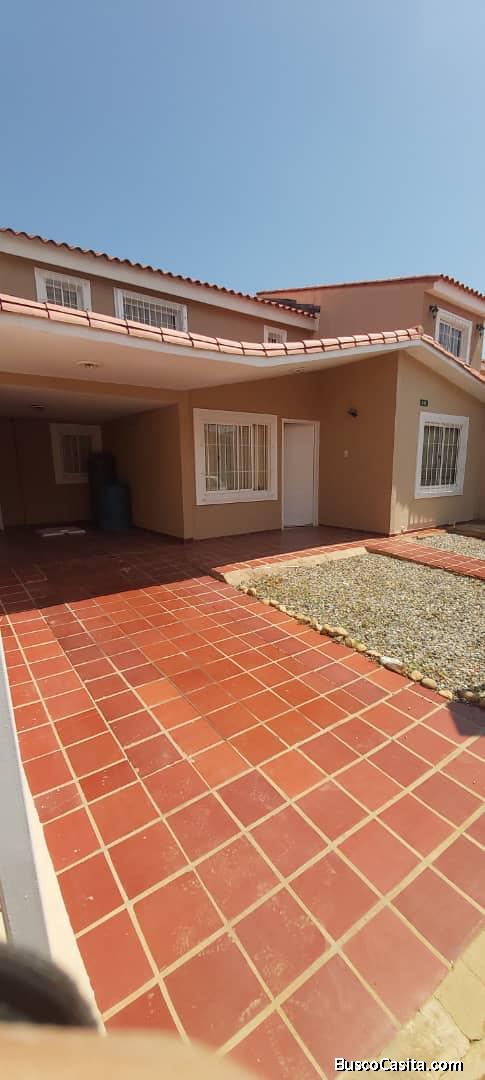 Casa Venta Maracaibo Caminos del Doral 070122