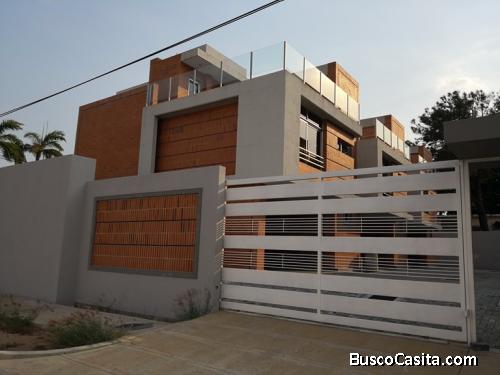 ¡A estrenar! Venta de casa en Campo Alto, Puerto Ordaz