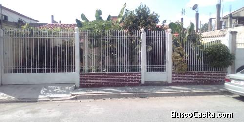 Hermosa casa con Anexo