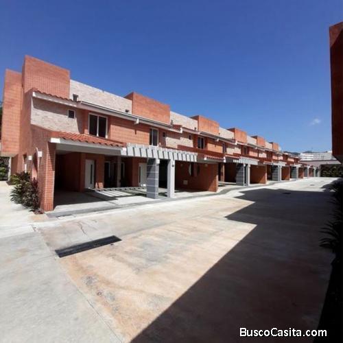 Townhouse en venta - Terrazas de Camoruco