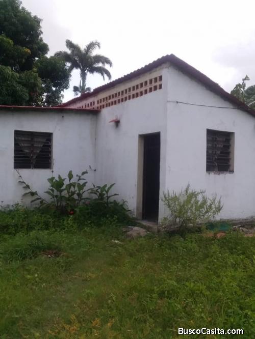 VENTA DE CASAS CON TERRENO