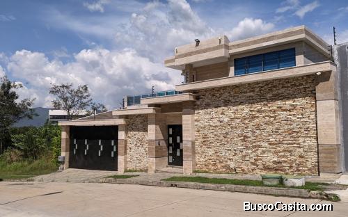 EmersonS/Vende Casa en Guataparo/Urb. Terrazas del Country