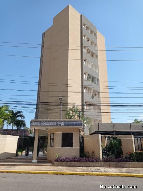 Apartamento venta Maracaibo edificio Amazona 16622