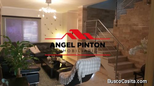 VILLA CERRADA VENTA MILAGRO NORTE MARACAIBO API 2120