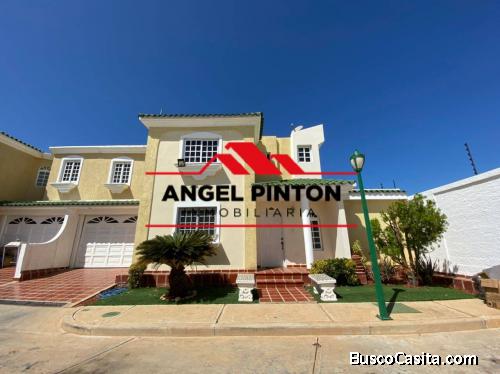 TOWNHOUSE EN VENTA MILAGRO NORTE MARACAIBO API 2658