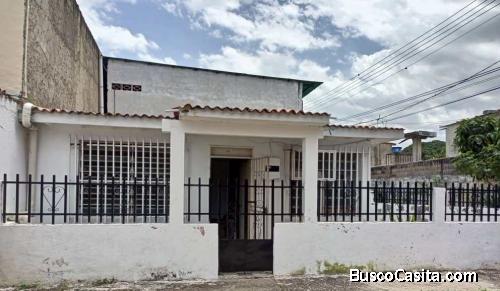 Casa en Urb. La Isabelica, Valencia.