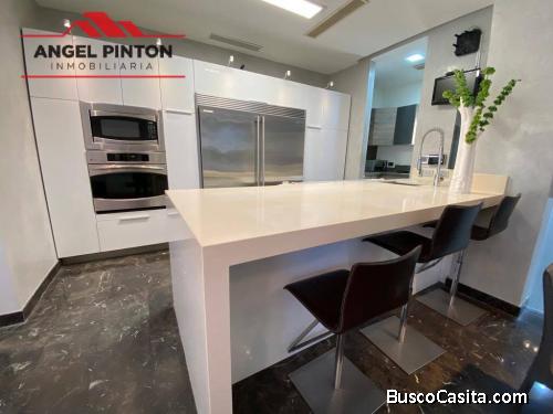 CASA EN ALQUILER  VENTA CALLE 76 MARACAIBO API 3158