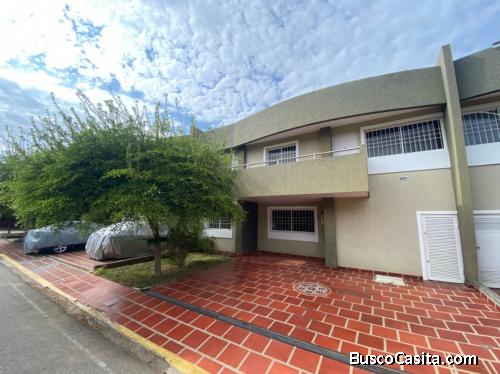Townhouse Venta Maracaibo Villa Flor 744