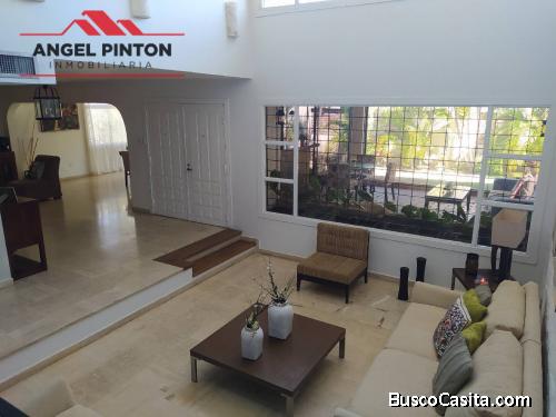 CASA EN VENTA Y ALQUILER VILLA CERRADA EN MILAGRO NORTE MARACAIBO API 711