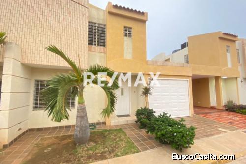 Townhouse Venta Maracaibo Bahia del Lago 3 896