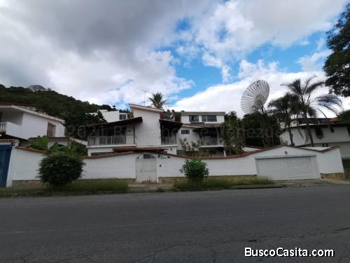 As Se vende casa en Prados del Este MLS 22-748  0412 2003199    04241181339