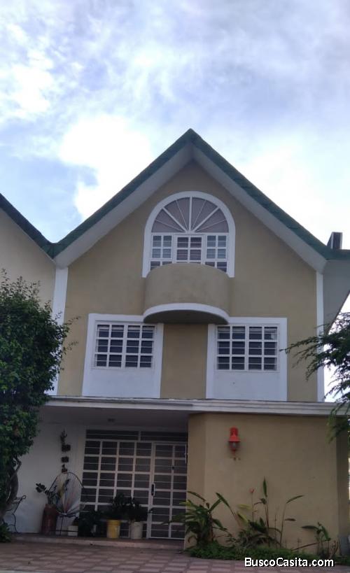 Casa en La Rosaleda, Este de Barquisimeto 