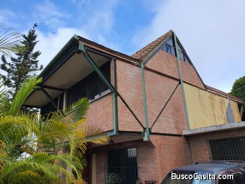 Casa en Los Guayabitos. Altos del Hatillo FOC-C-023