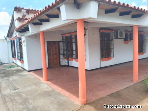 Vendo bonita casa