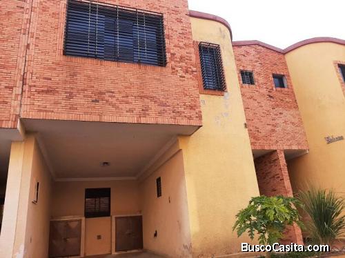 144729 VENDO TOWNHOUSE EN NAGUANAGUA