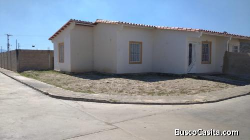 En Exclusiva. 0412-7415693. Casa Ciudad Alianza en Obra gris De Esquina. Brisas del Lago Etapa 3. 