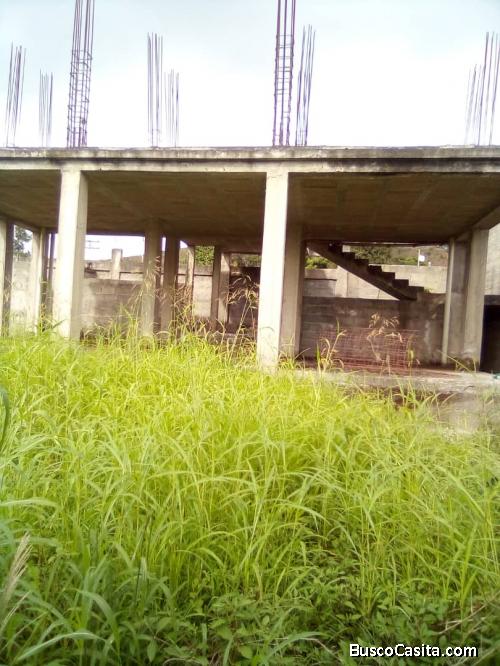 Vendo contruccion dos plantas con terreno en Nirgua Yaracuy