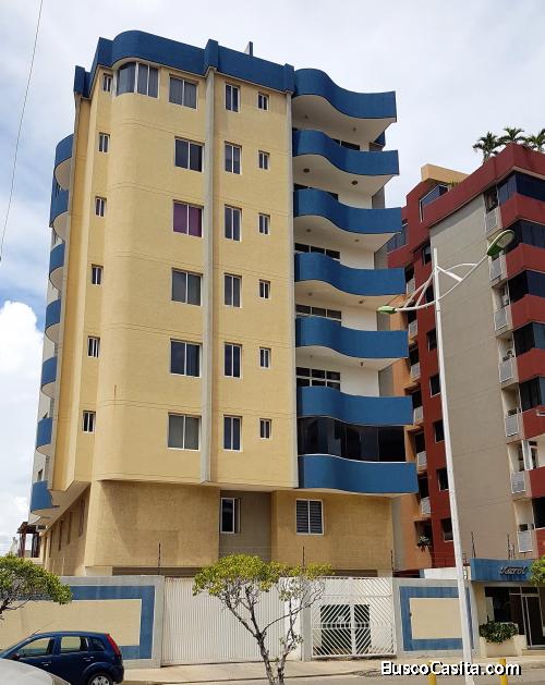 Bello Apto de 175 m2 mas terrazas en Residencias Karol - Lechería