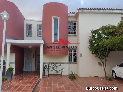 CONJUNTO CERRADO VENTA ZONA NORTE MARACAIBO API 3991