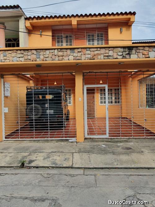 Preciosa Casa en Venta San Diego, Los Jarales (FOC-1474)