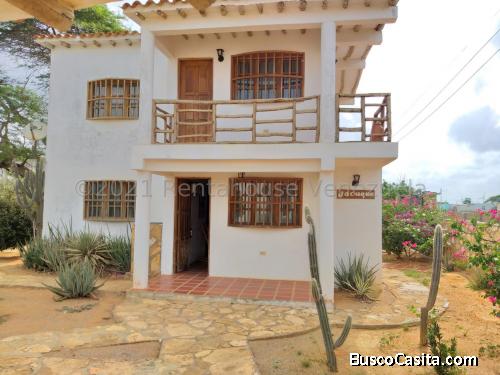 Posada en Venta Los taques cod rah 23-22744