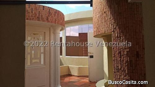 Casa en Venta Santa Irene cod rah 23-5837